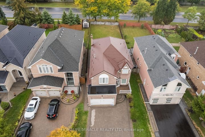 Photo 4 at 62 Walford Road, Middlefield, Markham