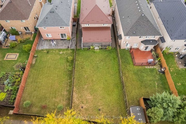 Photo 6 at 62 Walford Road, Middlefield, Markham