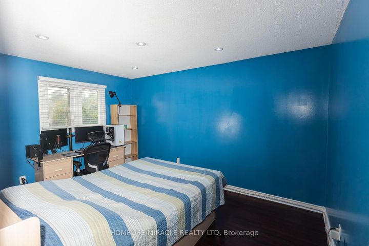 Photo 36 at 62 Walford Road, Middlefield, Markham