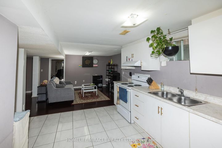 Photo 43 at 62 Walford Road, Middlefield, Markham