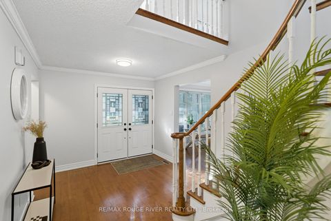 Photo 2 at 1 Broughton Court, Pringle Creek, Whitby