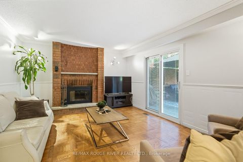 Photo 15 at 1 Broughton Court, Pringle Creek, Whitby