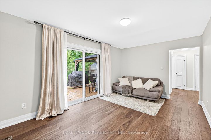 Photo 15 at 4295 Garnetwood Chase, Rathwood, Mississauga