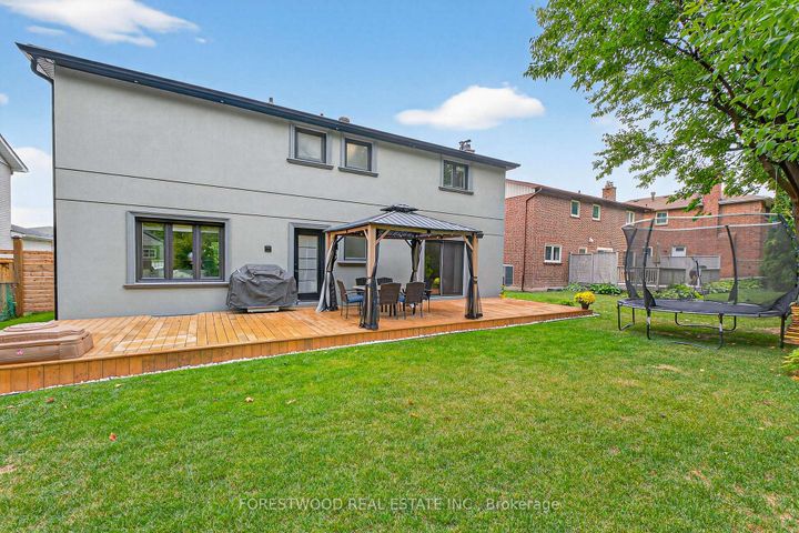 Photo 19 at 4295 Garnetwood Chase, Rathwood, Mississauga