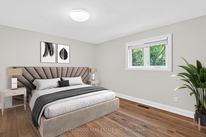 Photo 44 at 4295 Garnetwood Chase, Rathwood, Mississauga