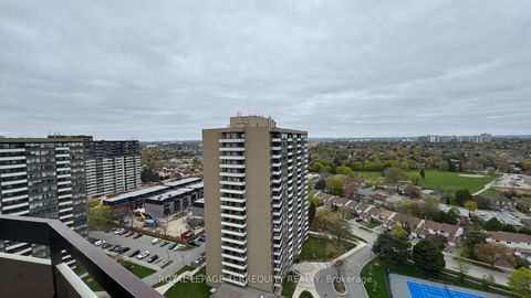 Photo 5 at PH4 - 65 Huntingdale Boulevard, L'Amoreaux, Toronto