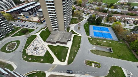Photo 6 at PH4 - 65 Huntingdale Boulevard, L'Amoreaux, Toronto
