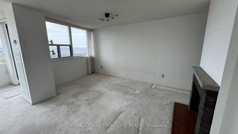 Photo 18 at PH4 - 65 Huntingdale Boulevard, L'Amoreaux, Toronto