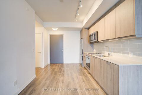 Photo 5 at 1009 - 38 Forest Manor Road, Henry Farm, Toronto
