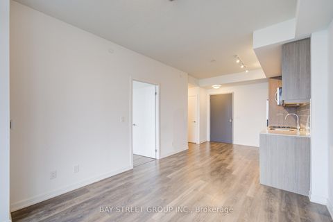 Photo 10 at 1009 - 38 Forest Manor Road, Henry Farm, Toronto