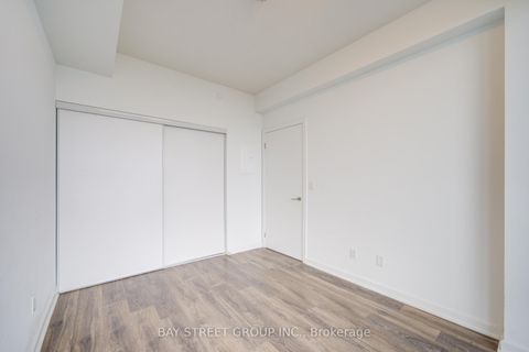 Photo 17 at 1009 - 38 Forest Manor Road, Henry Farm, Toronto