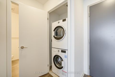Photo 19 at 1009 - 38 Forest Manor Road, Henry Farm, Toronto