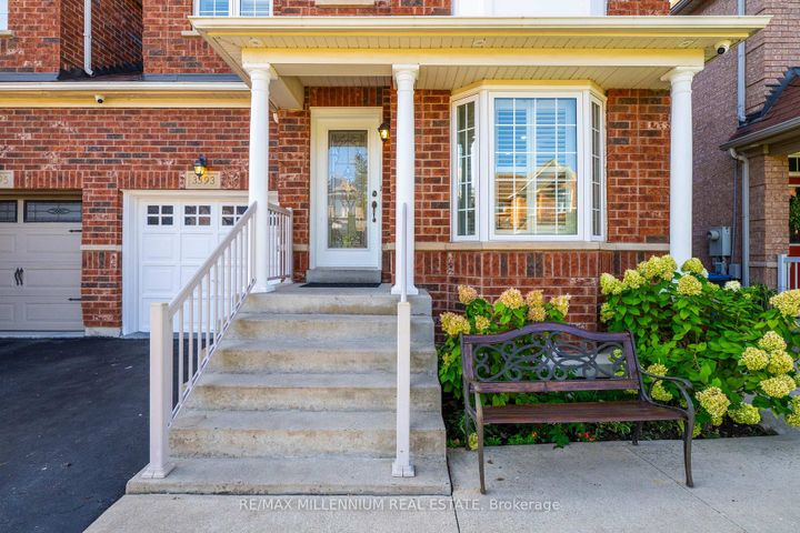 Photo 3 at 3393 Covent Crescent, Churchill Meadows, Mississauga