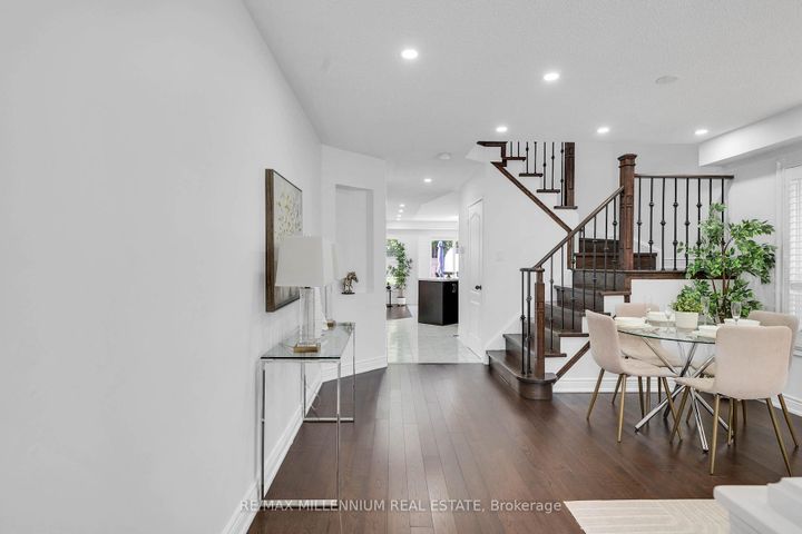 Photo 5 at 3393 Covent Crescent, Churchill Meadows, Mississauga