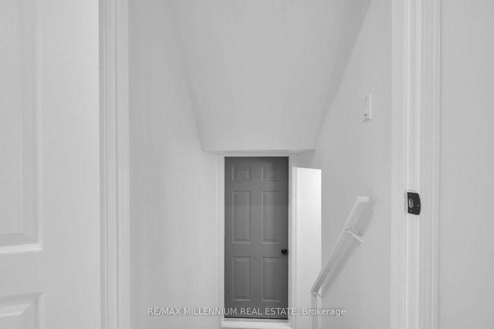 Photo 33 at 3393 Covent Crescent, Churchill Meadows, Mississauga