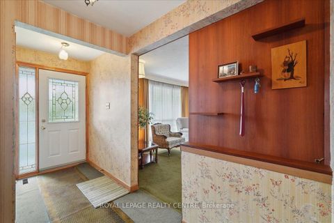 Photo 5 at 151 Redgrave Drive, Richview, Toronto