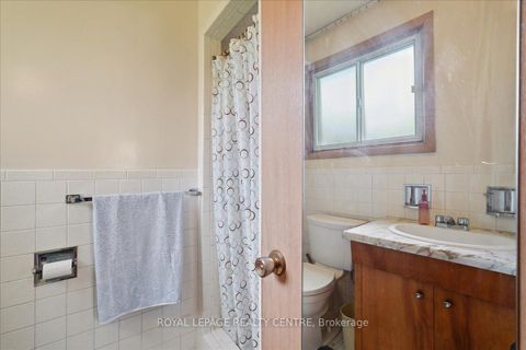 Photo 19 at 151 Redgrave Drive, Richview, Toronto