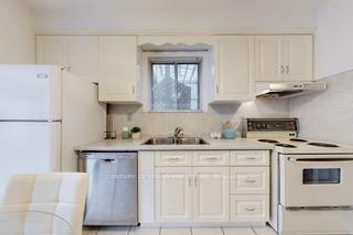 Photo 13 at 67 Holland Park Avenue, Oakwood Village, Toronto