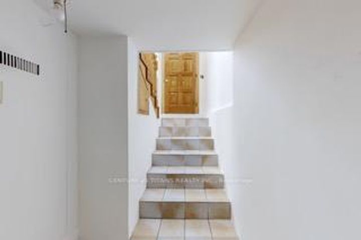 Photo 18 at 67 Holland Park Avenue, Oakwood Village, Toronto