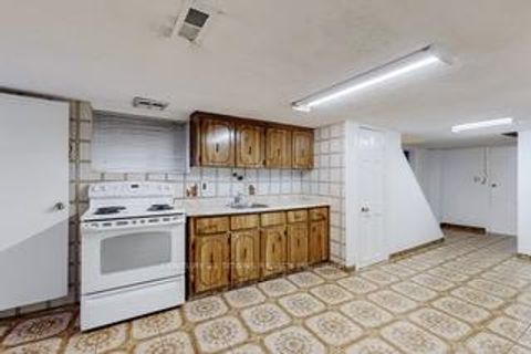 Photo 19 at 67 Holland Park Avenue, Oakwood Village, Toronto