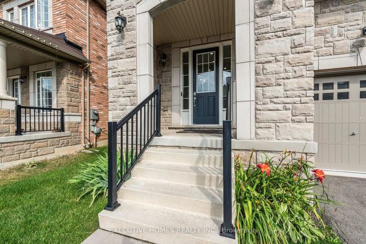 Photo 3 at 64 Wildflower Lane, Georgetown, Halton Hills
