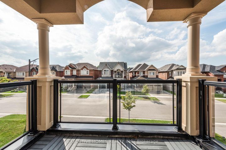 Photo 15 at 64 Wildflower Lane, Georgetown, Halton Hills