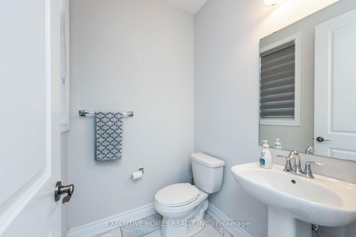 Photo 19 at 64 Wildflower Lane, Georgetown, Halton Hills