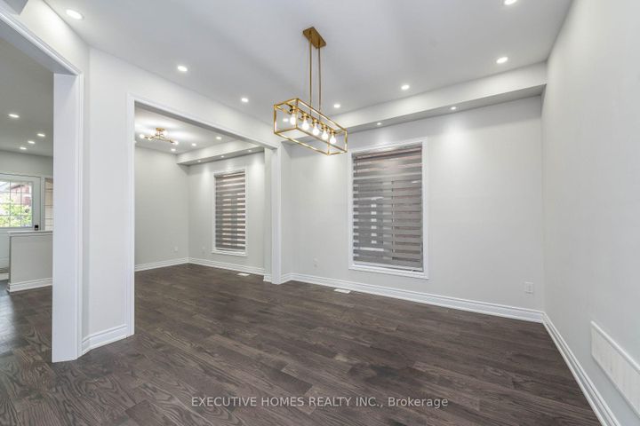 Photo 24 at 64 Wildflower Lane, Georgetown, Halton Hills