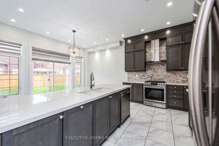 Photo 25 at 64 Wildflower Lane, Georgetown, Halton Hills