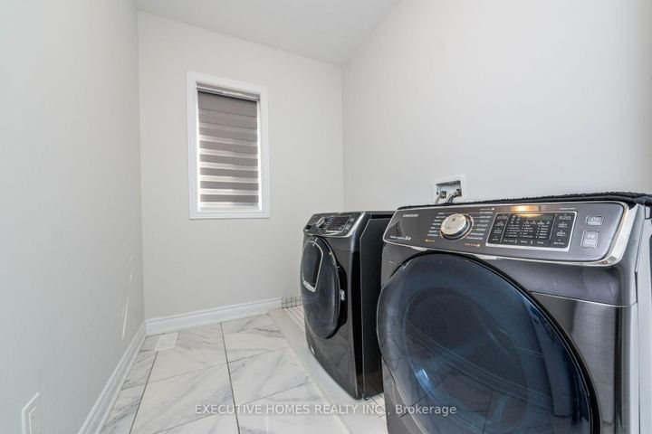 Photo 48 at 64 Wildflower Lane, Georgetown, Halton Hills