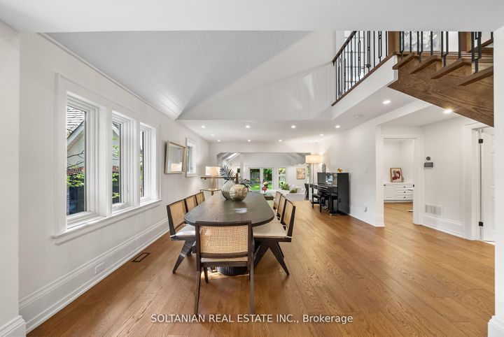 Photo 5 at 32 Beechwood Avenue, York Mills, Toronto