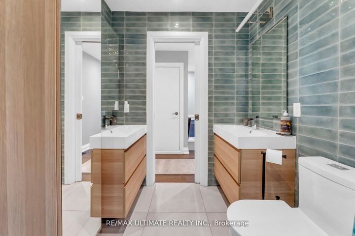 Photo 27 at 10 Oakdene Crescent, Danforth, Toronto