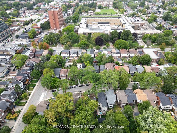 Photo 44 at 10 Oakdene Crescent, Danforth, Toronto