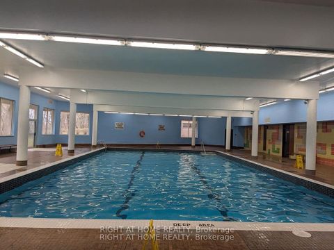 Photo 17 at 1709 - 60 PAVANE LINK Way, Flemingdon Park, Toronto