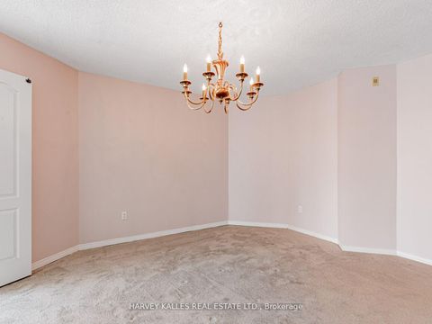Photo 5 at 802 - 10 Tichester Road, Forest Hill South, Toronto
