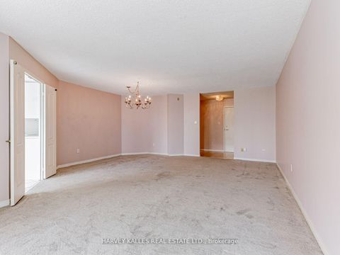 Photo 7 at 802 - 10 Tichester Road, Forest Hill South, Toronto