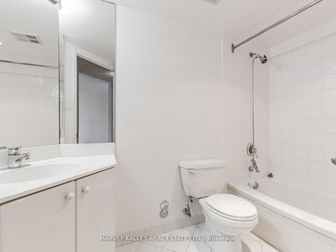 Photo 18 at 802 - 10 Tichester Road, Forest Hill South, Toronto