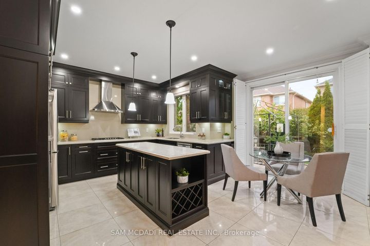 Photo 8 at 3619 Waterfall Crescent, Lisgar, Mississauga