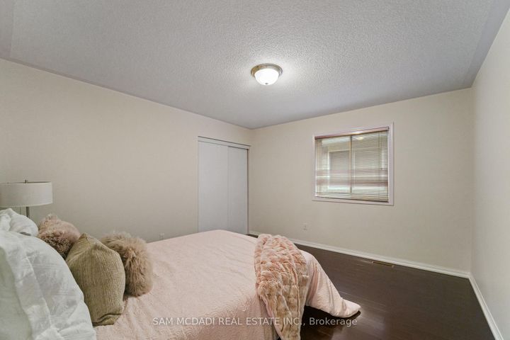 Photo 23 at 3619 Waterfall Crescent, Lisgar, Mississauga