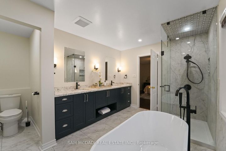 Photo 29 at 3619 Waterfall Crescent, Lisgar, Mississauga