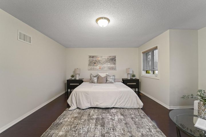 Photo 30 at 3619 Waterfall Crescent, Lisgar, Mississauga