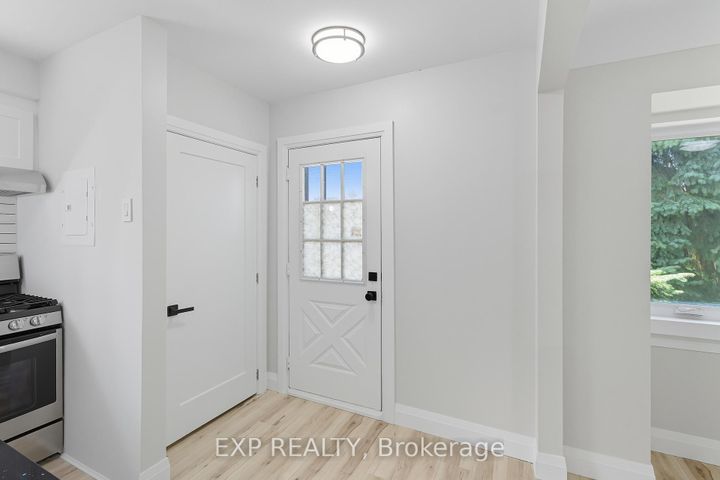 Photo 1 at 397 East 28th Street, Burkholme, Hamilton