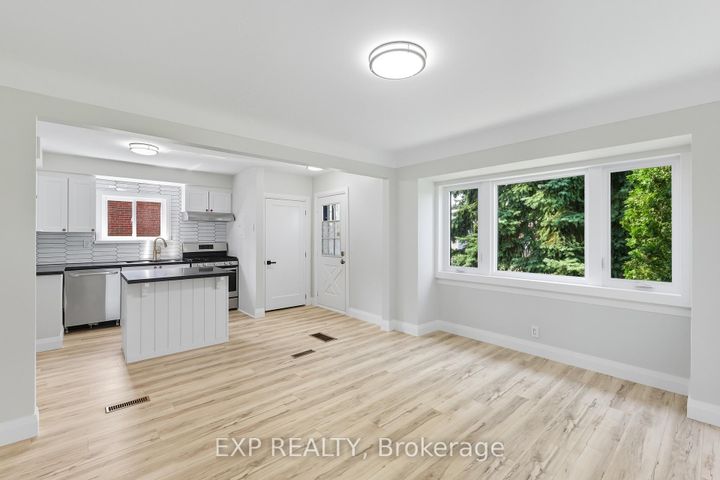 Photo 5 at 397 East 28th Street, Burkholme, Hamilton