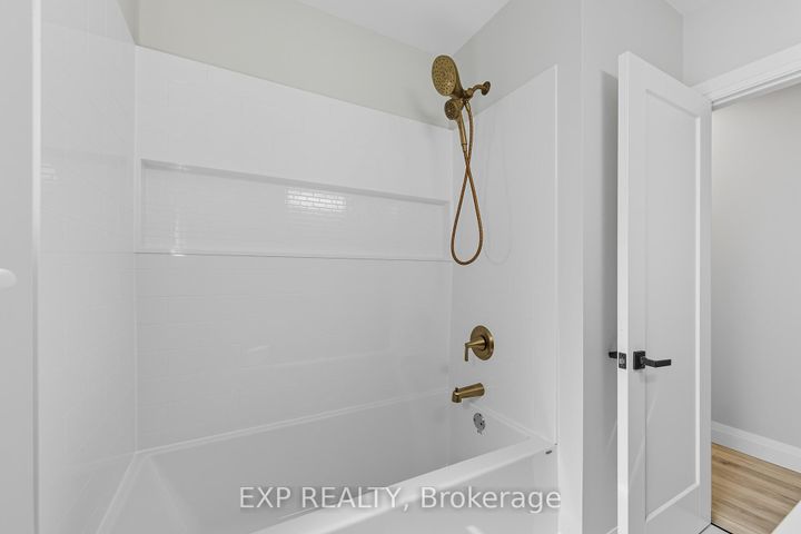 Photo 12 at 397 East 28th Street, Burkholme, Hamilton