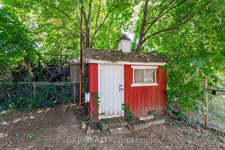 Photo 24 at 397 East 28th Street, Burkholme, Hamilton