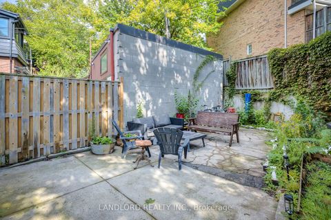 Photo 3 at 22 Rusholme Park Crescent, Little Portugal, Toronto