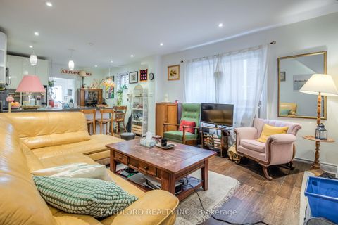 Photo 7 at 22 Rusholme Park Crescent, Little Portugal, Toronto