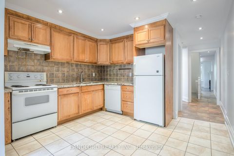 Photo 13 at 22 Rusholme Park Crescent, Little Portugal, Toronto
