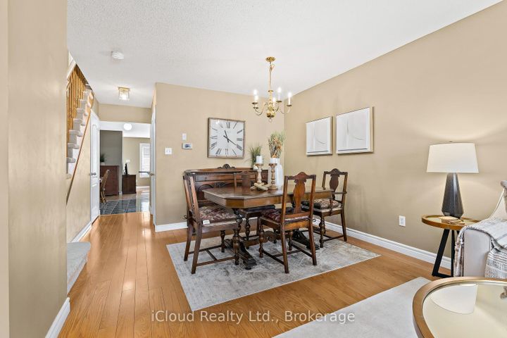 Photo 4 at 2226 Westoak Trails Boulevard, WT West Oak Trails, Oakville