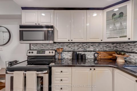 Photo 10 at 823 Craven Road, Coxwell, Toronto
